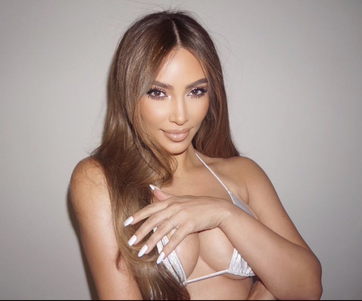 Kim Kardashian Fan tweet media