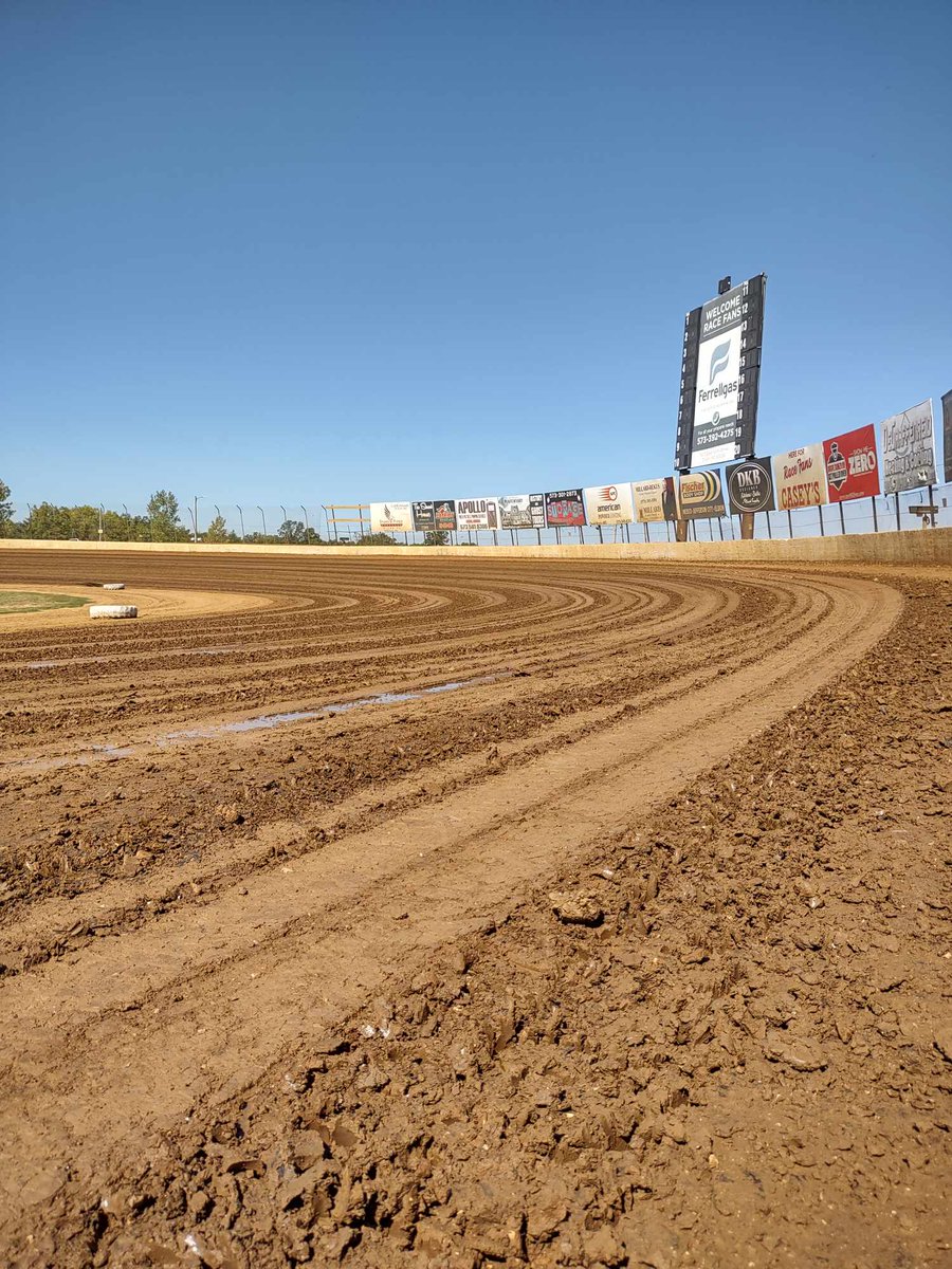 Track is looking pristine for Championship Night in the Inaugural Andy Zeller Memorial POWRi StockMod Nationals. Hot laps begin at 6:00 PM, racing to follow. Watch live on S2FTV.com