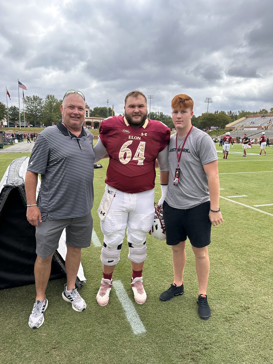 A little pregame <a href="/ElonFootball/">Elon Football</a> <a href="/BigKevBurkett/">Big Kev 🥞</a> <a href="/brady_hammonds/">Brady Hammonds</a> #GoPhoenix