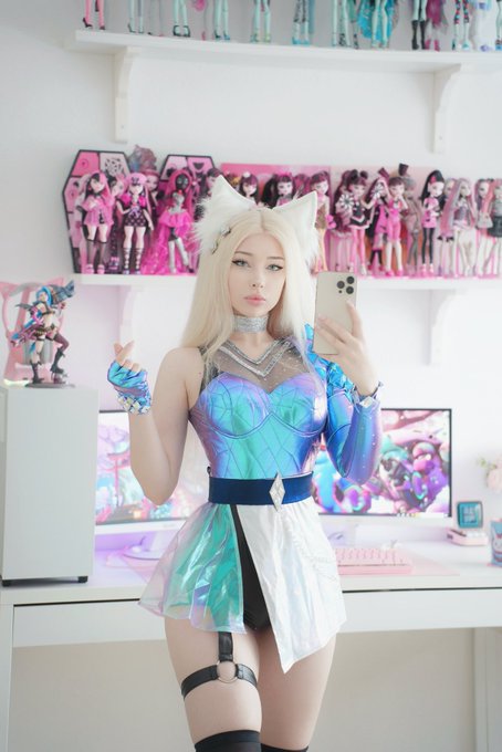 Who is your main in league? Mines ahri ? https://t.co/trtM1FrPOe