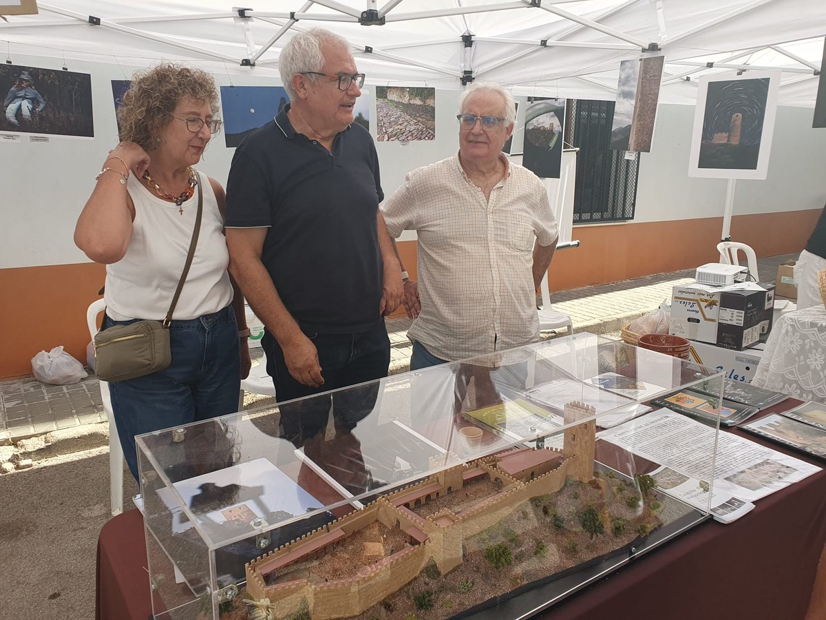 almonecir's tweet photo. Hoy en el XX Encuentro de los Pueblos de la Sierra de Espadán,  en Eslida. https://t.co/hxdOUw39mw