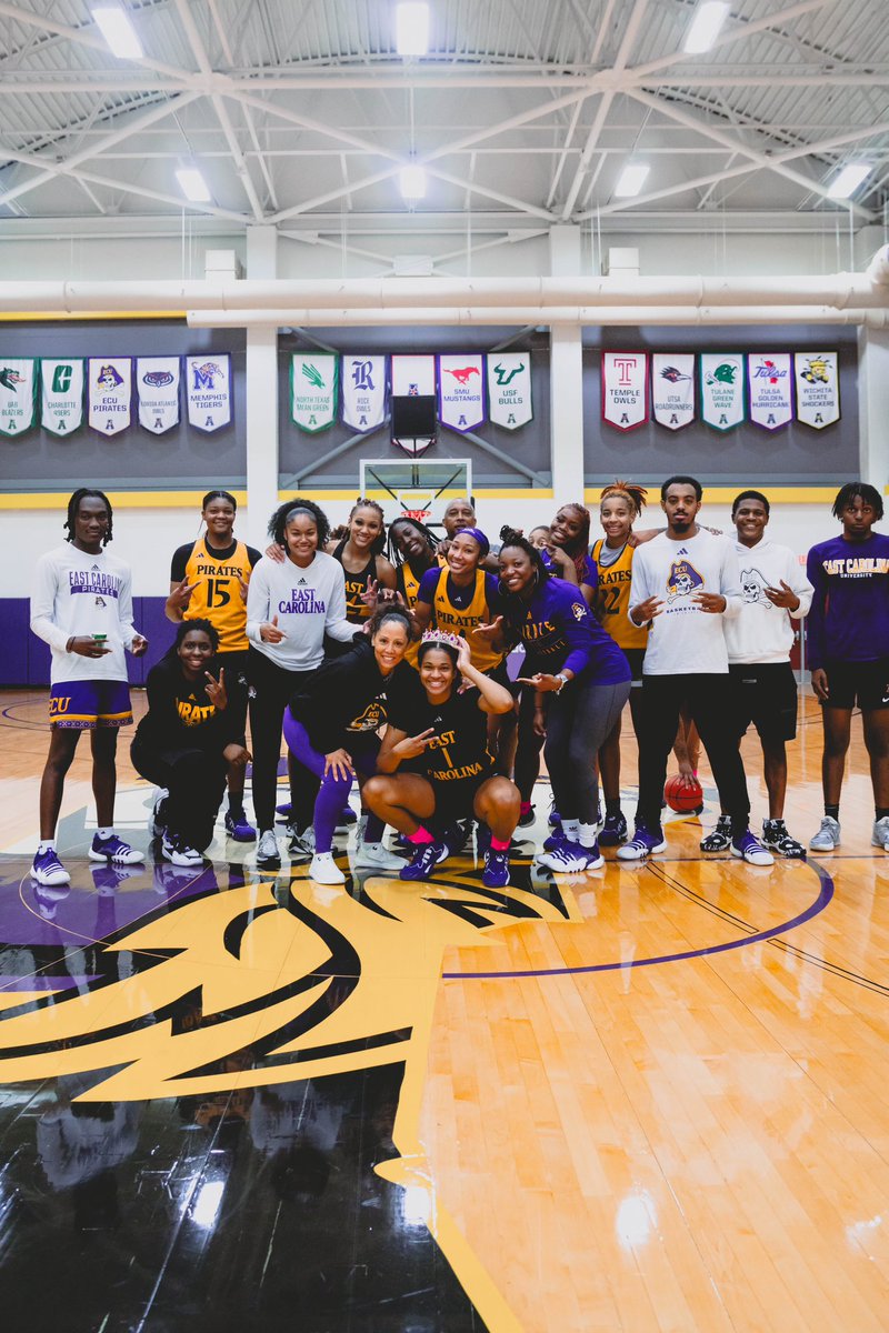 GOT BETTER TODAY‼️

Shoutout to Micah for being named QUEEN OF THE COURT 🙌