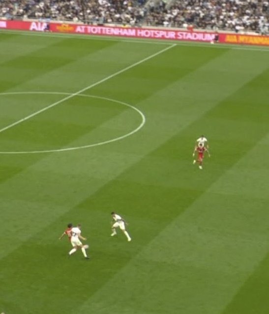 MrBoywunder's tweet photo. 1 - Curtis Jones was a yellow at most
2 - Diaz is clearly onside but no lines are drawn
3 - van de Ven kicks through Gomez and should've been a pen

Most corrupt institution around @FA_PGMOL https://t.co/gWvtbktfaH