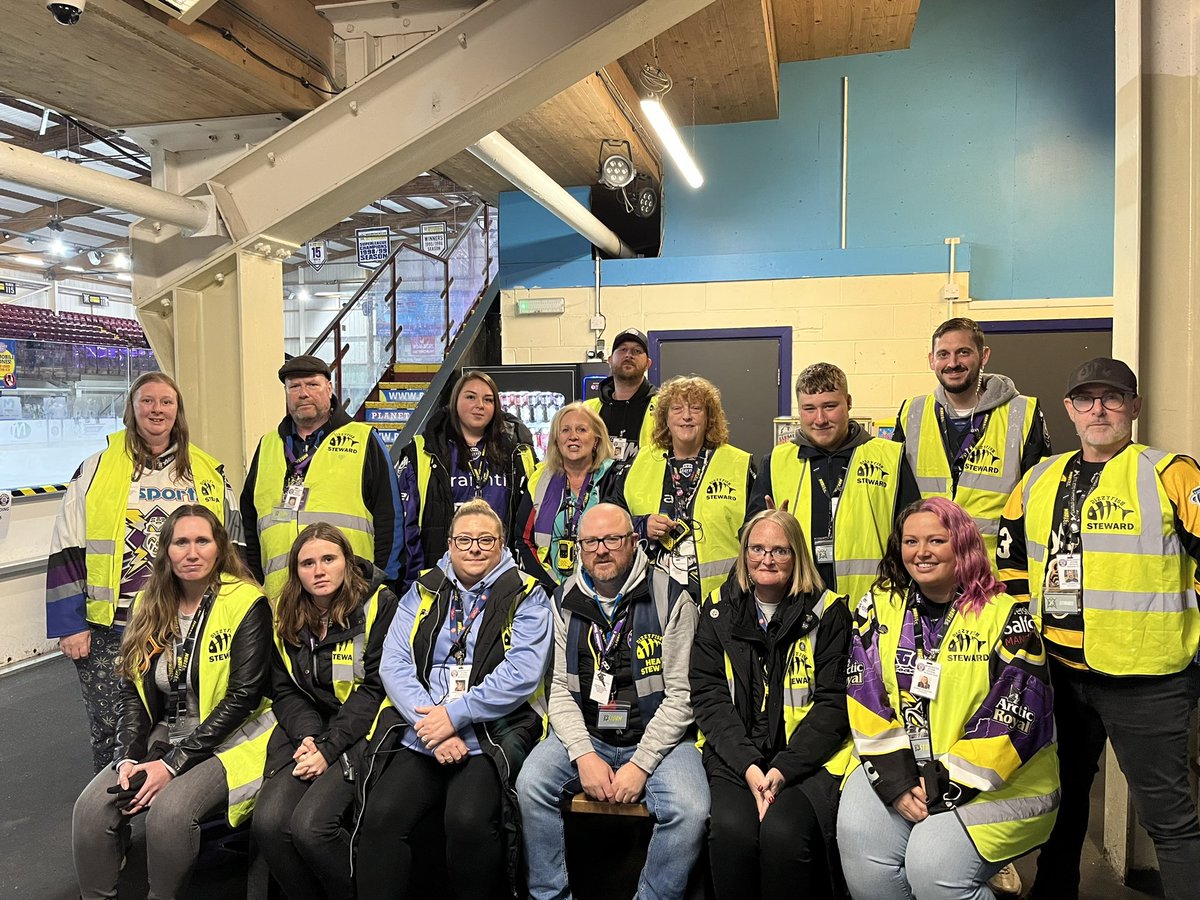 McrstormSteward's tweet photo. The @Mcr_Storm stewards ready for the game v @DundeeStars massive thanks to Dave from @Dizzyfish for providing us our hi-vis for the 23/24 season #wearestorm #dizzyarmy https://t.co/DmfDVDQNfn
