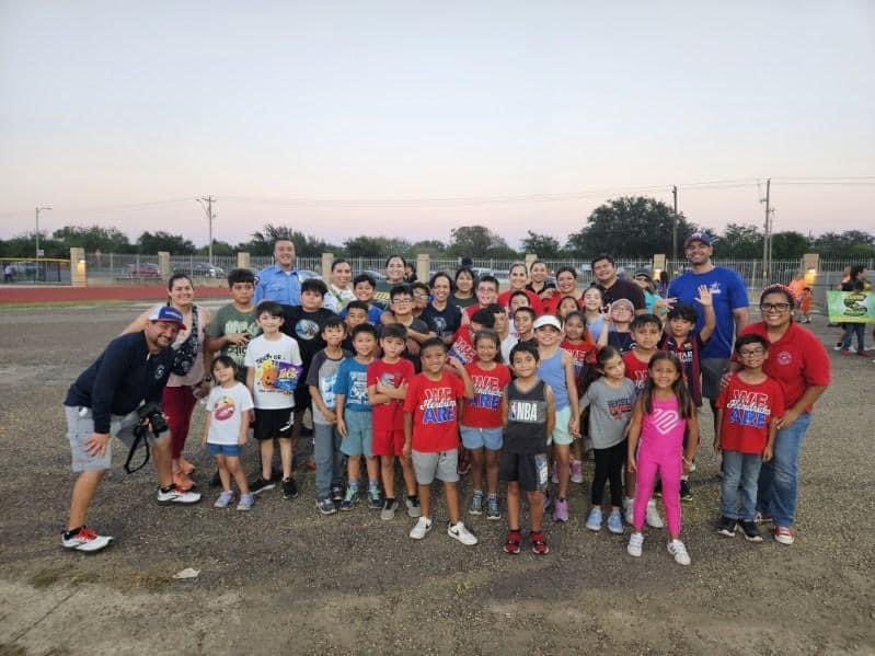 🏃 Our Stars had a blast at the McAllen Kids Marathon Kickoff Celebration! We pledged as a family to make better health choices. I will start drinking more water. What’s yours? #StrongerTogether #WeAreHendricks @hendricksstars #DistrictOfChampions