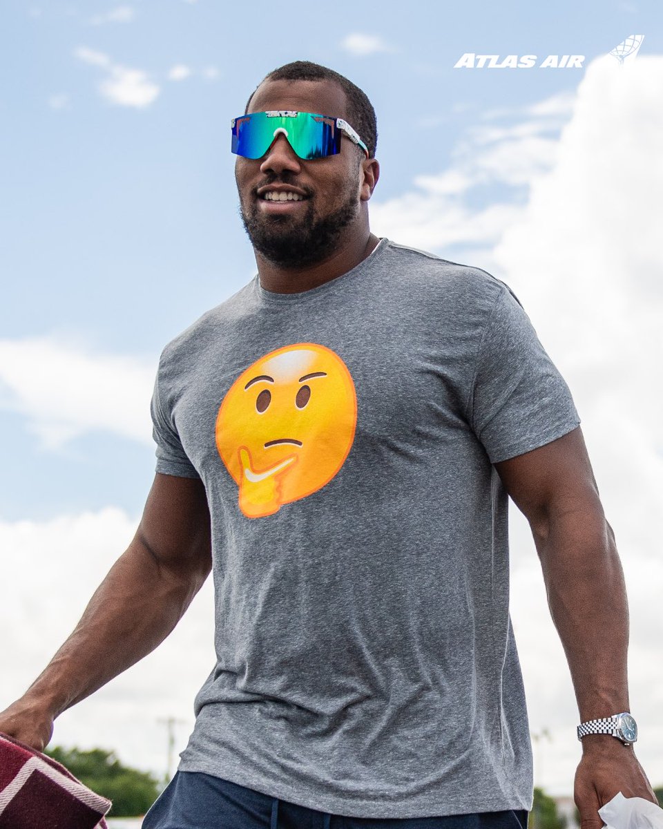 MiamiDolphins's tweet image. The guys really said 🤔