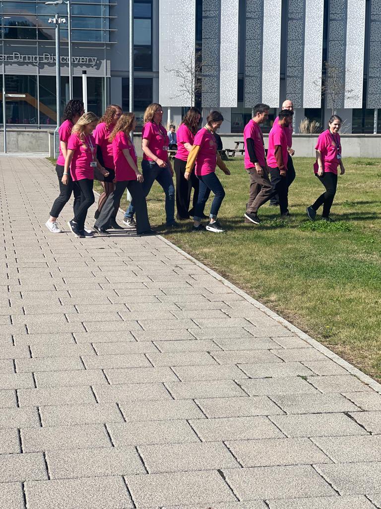 Thanks to everyone taking part in the #WalkofHope for <a href="/braintumourrsch/">Brain Tumour Research</a> today from the Jones Lab <a href="/ICR_London/">The ICR</a>!