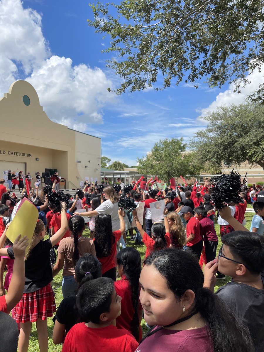 Warfield Elementary tweet media