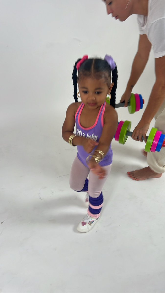 _QveenPookie's tweet image. Yea god knew i needed my daughter BADDDD💜 this girl got soooo much personality, can’t help but to love her &amp;amp; to brighten your day 😫😍😍😍😍 #BirthdayShoot #13daysLeft #LibraGang🤸🏽‍♂️