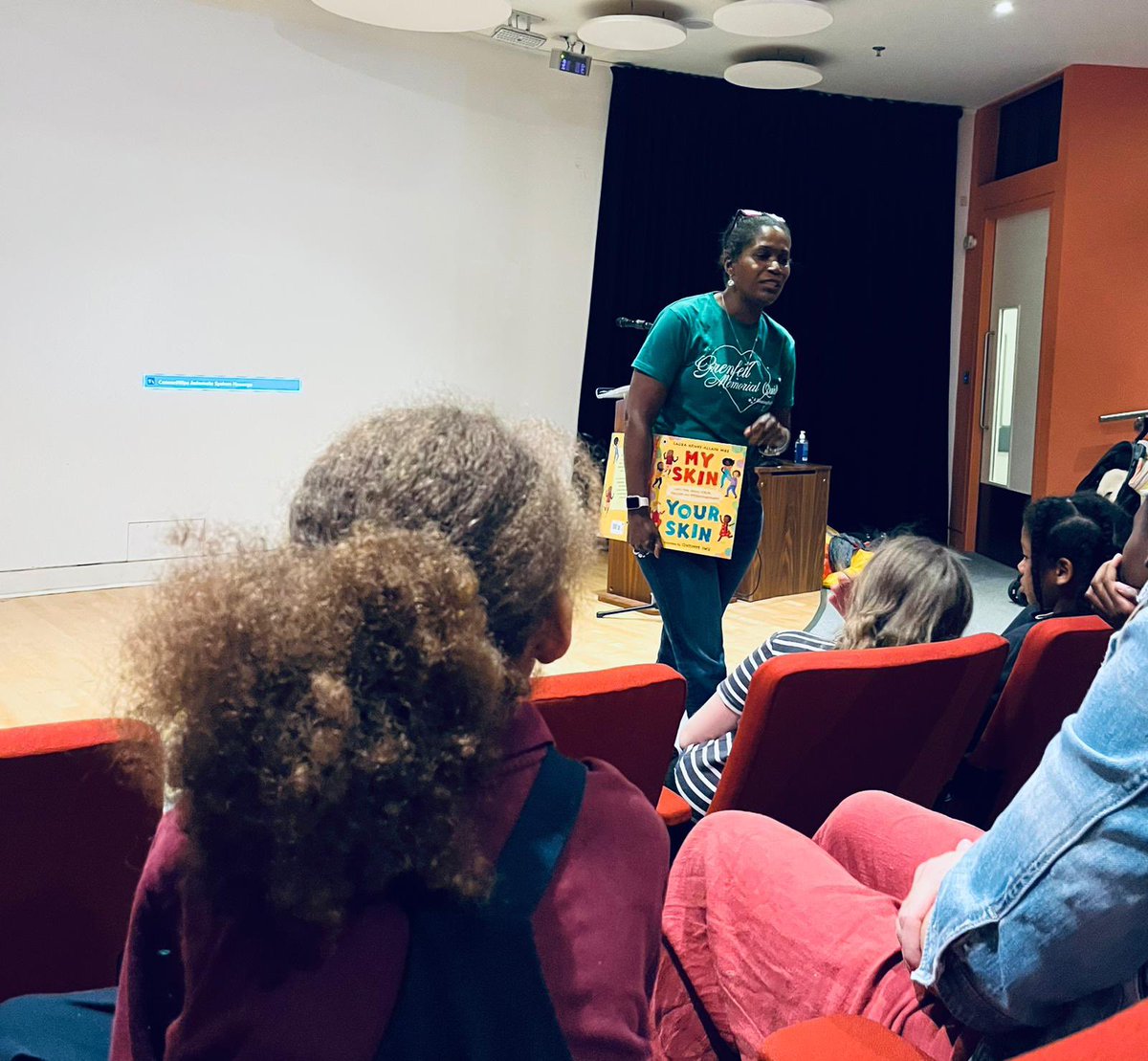 Thank you <a href="/LauraHAllain/">Laura Henry-Allain (She/her)</a> for making the <a href="/norfolkbhm/">Norfolkblackhistorymonth</a> opening ceremony so special. The children from <a href="/SJuniorschool/">St Michael’s V.A Junior School Norwich</a> will never forget meeting you. <a href="/DioceseNorwich/">Diocese of Norwich</a> @BhmUK <a href="/Ann_Palmer20/">Fig Tree International</a> <a href="/ssat/">SSAT</a> #blackhistorymonth