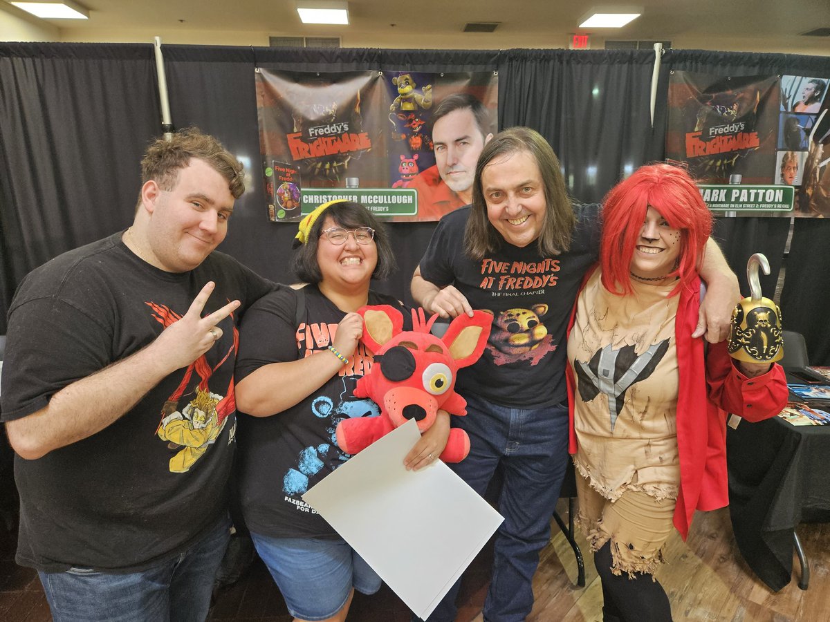 locamocha483's tweet photo. @iamjoegaudet and @GrigLager are some of the coolest people EVER!! Thank you for making today amazing and special!! #FNAF https://t.co/15T5PhsZ4N
