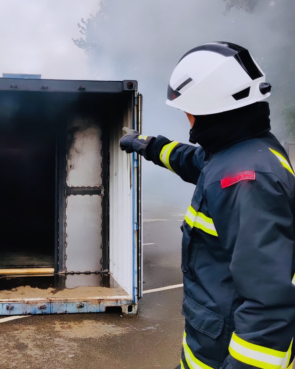 phireflyfire's tweet photo. ❗️From 1st October 2023, no matter how many people you employ, or the size and type of your building, you must have a full, written record of your business fire risk assessment❗️

Do you need a fire risk assessment for your business?!

Contact us at: info@phireflygroup.co.uk https://t.co/rGyWBnhClN