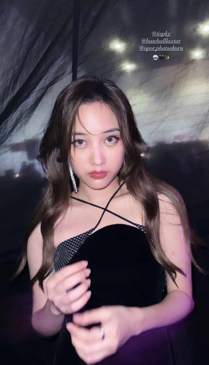 FreenIndonesia's tweet photo. STARLIGHT ASIAN Twitter Event 
Day 3

Please vote for Freen Sarocha and RT this tweet to win 4000 tickets 🌷

🔗 https://t.co/s5ggkA0CVZ

🎯 +2000RT = 4000 🎟️

#srchafreen https://t.co/vsZqnpDuHf