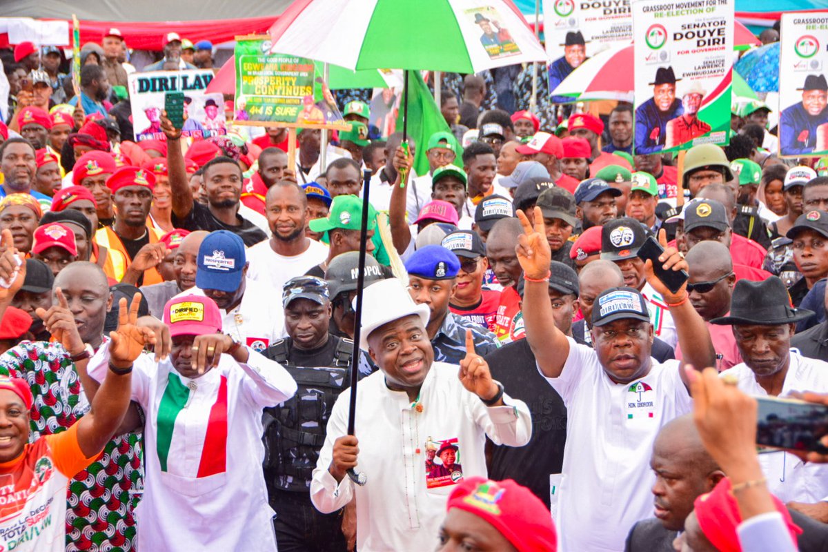 faf96442's tweet photo. The support was massive in Okpoama today, clear acceptance for Diri/Law because of the ongoing Nembe-Brass road.

Bayelsans really need a development strategist.

#DiriLaw2023 https://t.co/SaMIrLWwTD
