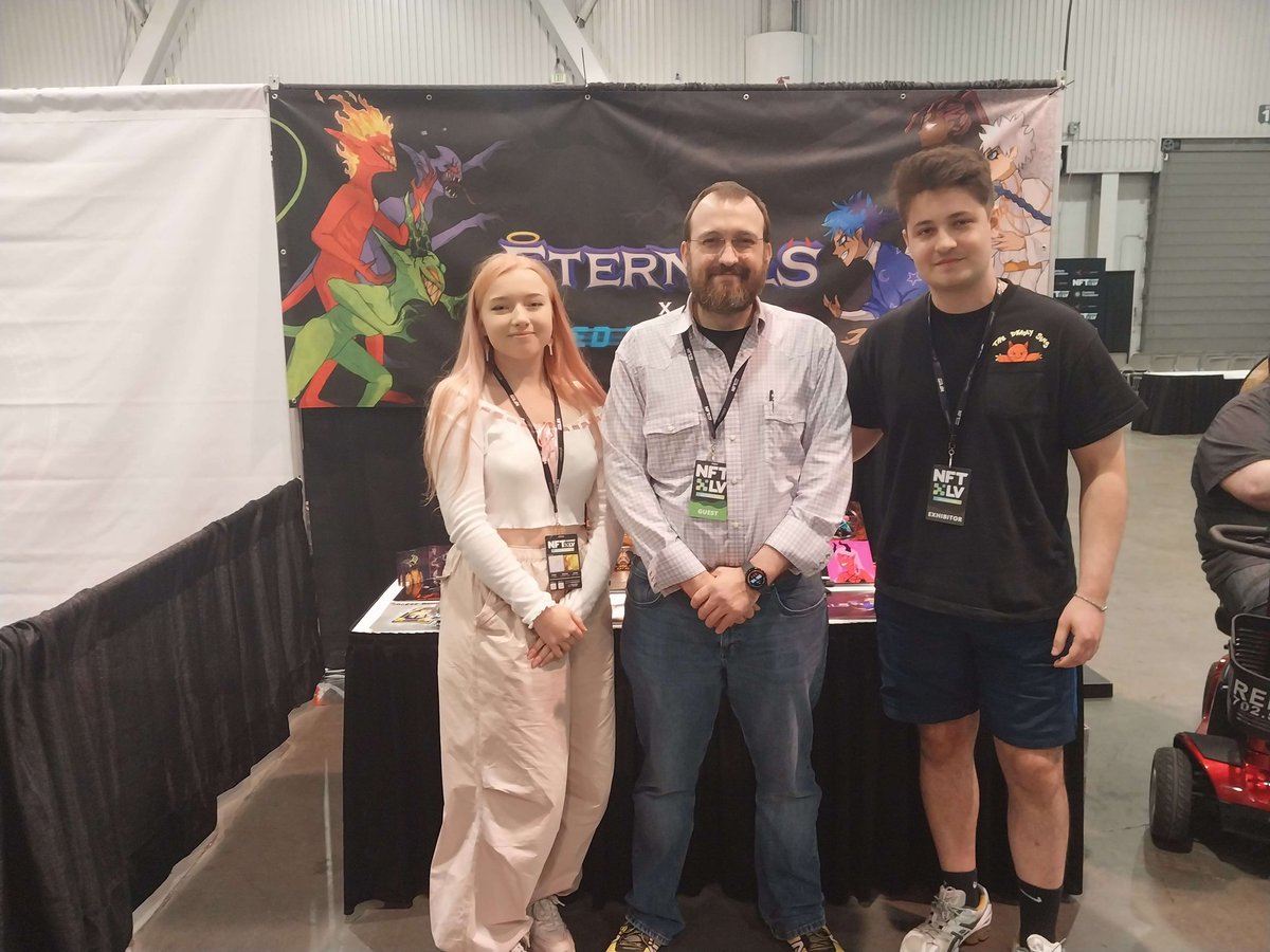EternalsGame's tweet photo. 𝐍𝐅𝐓𝐱𝐋𝐕🎰
𝐂𝐡𝐚𝐫𝐥𝐞𝐬 𝐇𝐨𝐬𝐤𝐢𝐧𝐬𝐨𝐧😱
The man, the myth, the daddy, @IOHK_Charles visited our booth!

Of course he made a PSA letting everyone know they have to mint a Holy Virtue🫶
Mint Link: https://t.co/hZI1J2xlAM

Excited to meet you all❤️
#NFTxLV #Cardano #CNFT https://t.co/oe3XtltX7n