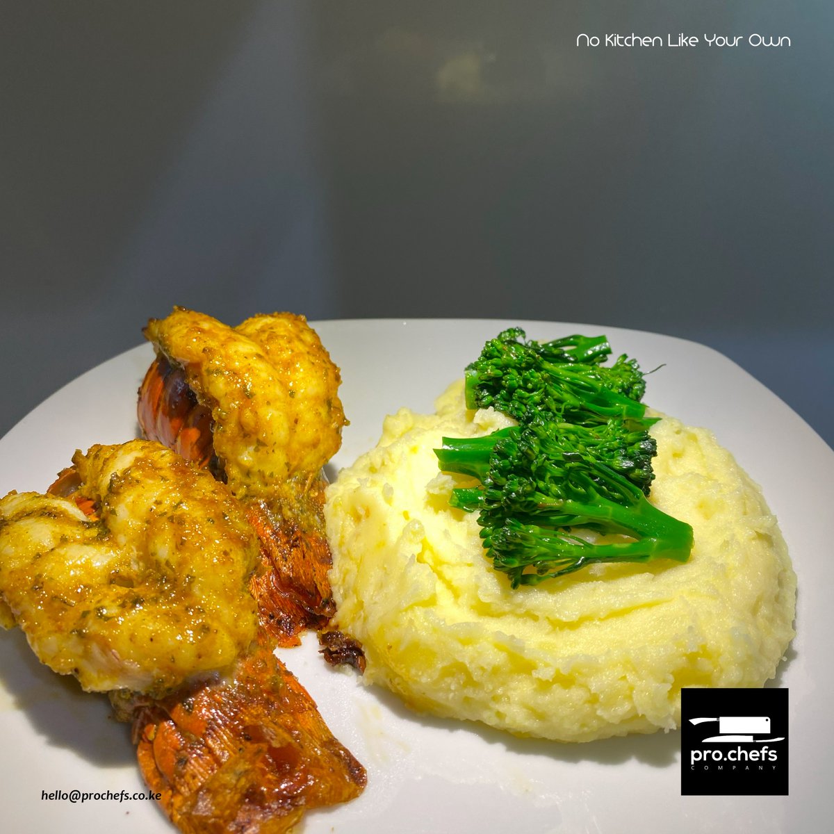 pro_chefs's tweet photo. 🧀Cheesy Mashed Potatoes,🥦 Steamed Broccoli,🦞Grilled Lobster Tail.
Together, they create a symphony of flavours and textures that dance on your palate. #NoKitchenLikeYourOwn #Lobster #FoodieTrio #FlavourExplosion #CulinaryDelights #ProChefsCatering
https://t.co/DEqU9xC2j5 https://t.co/mWcLSTuh6c