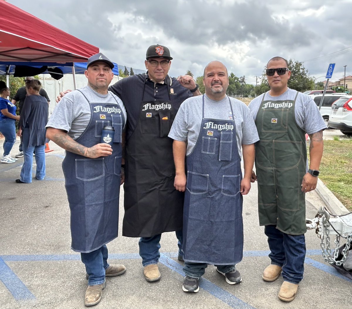 kscott_SoCalGas's tweet photo. So proud of our @socalgas employees. Spending our Saturday cooking & serving lunch (from our natural gas bbq) for seniors at the Highland Senior Center. Thank you Highland Mayor Pro Tem Penny Lilburn for your comments. We look forward to this event every year. #gladtobeofservice https://t.co/tlAuaZUJMG