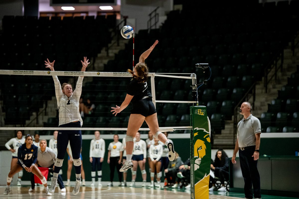 LionUpVB's tweet photo. We’re just gonna keep on rolling down the tracks.
#LoonUp | #LionUpOrLeave https://t.co/aNRuRzlKIT