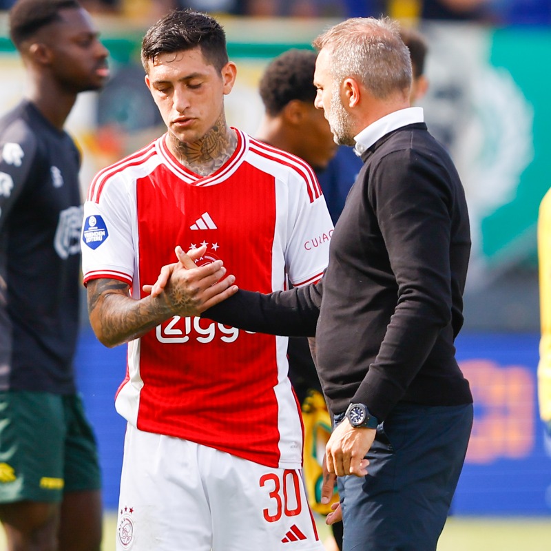 ESPNnl's tweet photo. Maurice Steijn verrast met basisplaats voor Gastón Ávila tegen RKC 🆕

#rkcaja