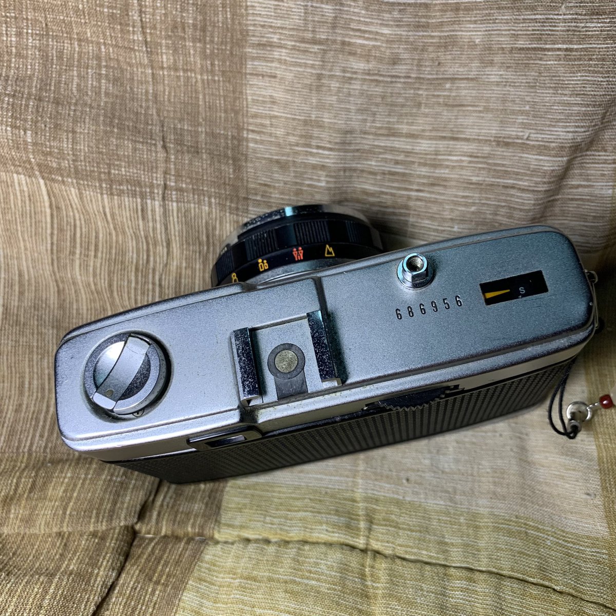 pukboonggg's tweet photo. 📷🎞️ ส่งต่อกล้องฟิล์ม olympus trip 35 
เค้าซื้อต่อเพื่อนมาไม่มีเวลาใช้ค่ะ ใช้งานเต็มระบบ
🏷️ 500฿ ส่งฟรีเลยค่ะ
#ส่งต่อกล้องฟิล์ม #กล้องฟิล์ม #กล้องมือสอง #ส่งต่อกล้องดิจิตอล #กล้องดิจิตอล #ส่งต่อฟิล์ม #ส่งต่อกล้องมือสอง #ส่งต่อกล้อง https://t.co/Ks9zqy6Mh3