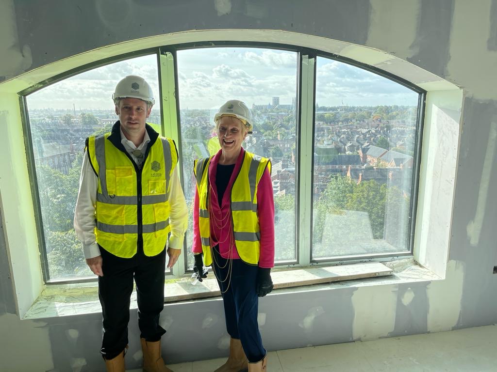 Lady Mayoress 23-24 tweet media