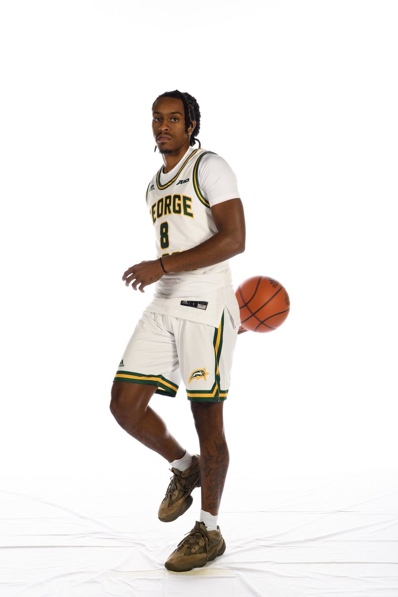 Tre_Snoo's tweet photo. I make the call then its over💚🤘🏽 @MasonMBB https://t.co/e6BSzkPG7R