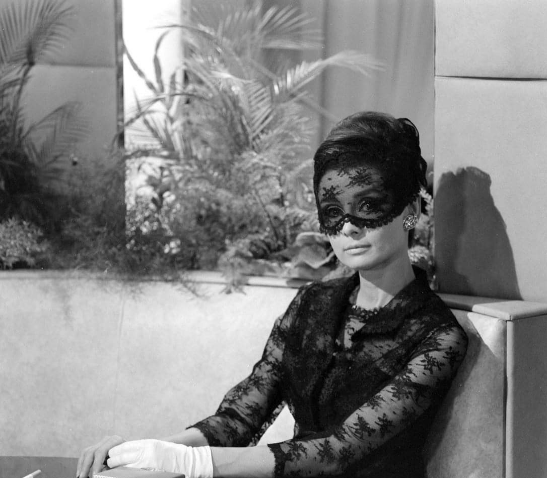 SoAudreyHepburn's tweet photo. Audrey Hepburn photographed by Vincent Rossell during the filming of How to Steal a Million, 1965 https://t.co/RO9goke1hQ