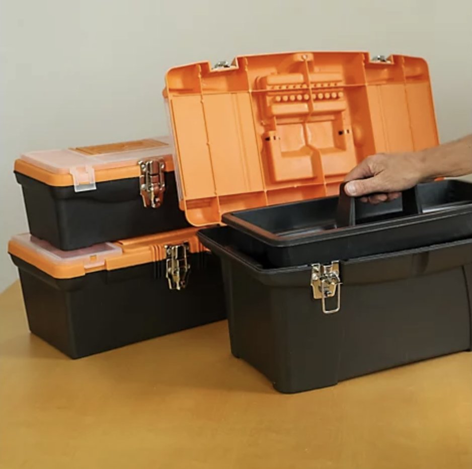 BuildCraftTools's tweet image. 🔨 Introducing the BuildCraft 3pc Toolbox Set! 🔧
Get ready to level up your DIY game with this incredible toolkit. Whether you're a professional tradesperson or a DIY enthusiast, this set has got you covered. 🛠️💪
#DIY #Crafting #HomeImprovement #ToolsOfTheTrade #Handyman