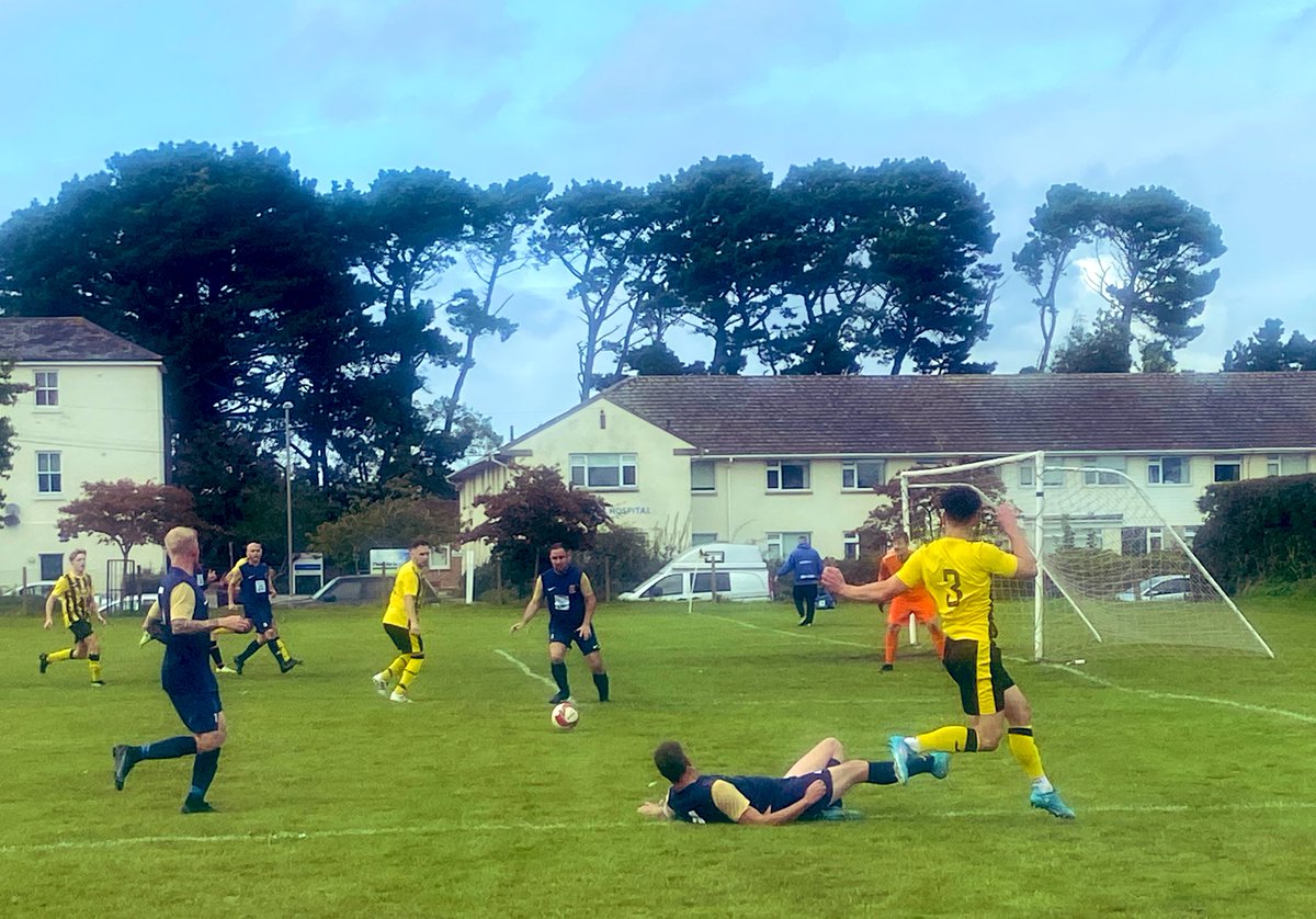 LeagueLimits's tweet photo. @WarehamRangerss reserves 7-0 Hotspire Football Club Mens

From start to finish it was a dominant performance from Wareham Unfortunately Hotspire didn’t create many chances or create any problems for Wareham. https://t.co/xuYgnY9nPC