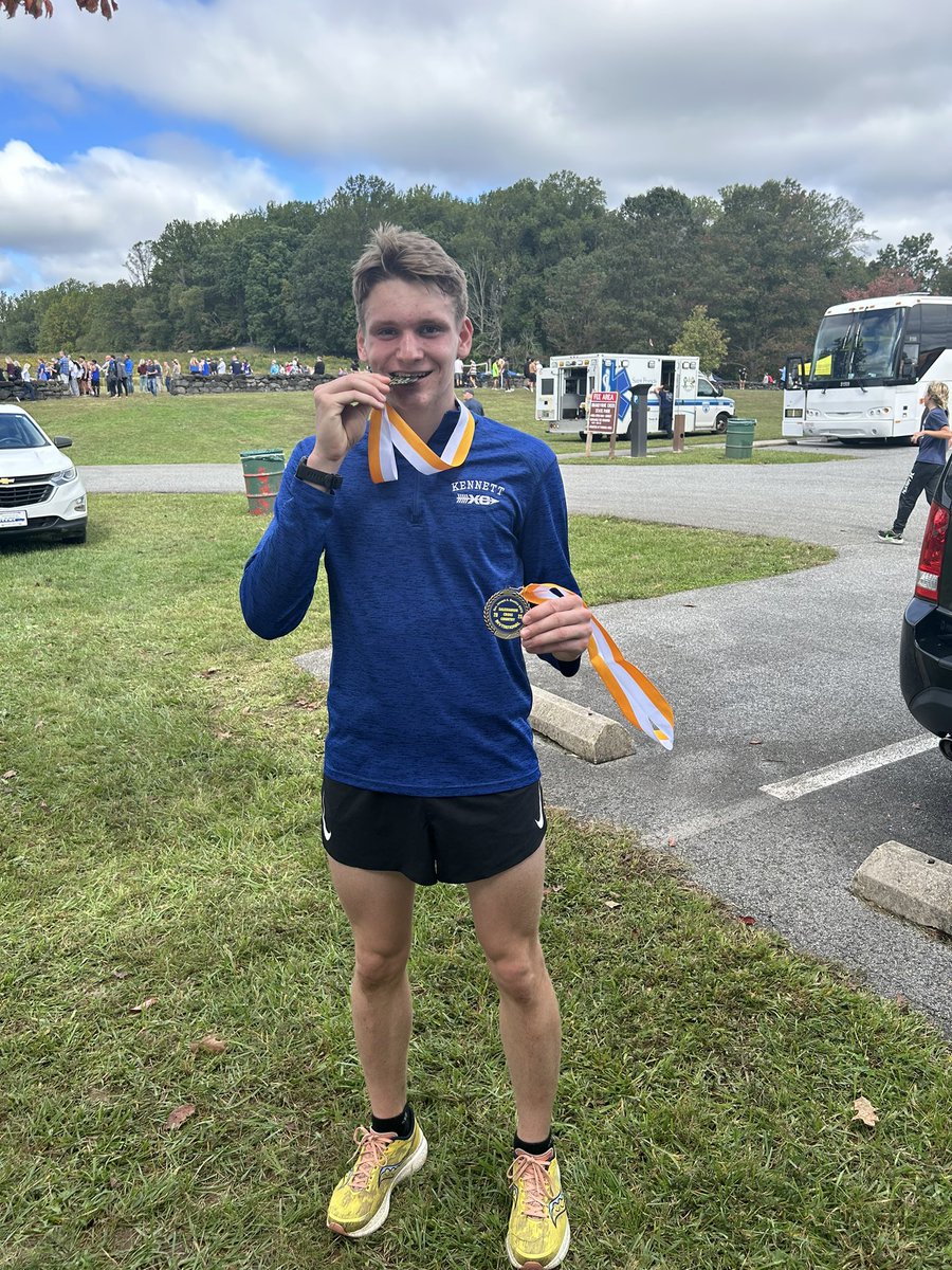 Kennett T&F/XC tweet media