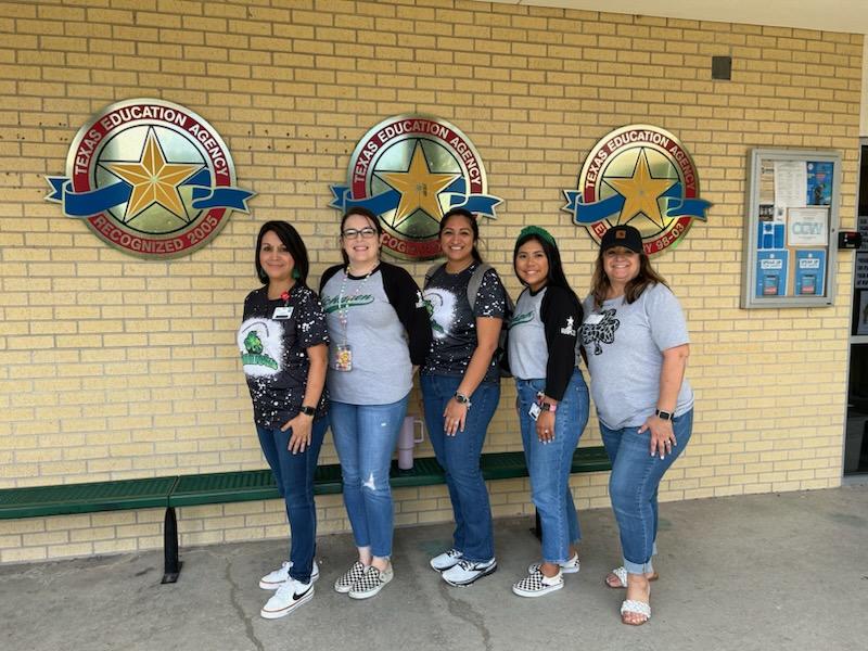 A little early morning rain didn't stop our dedicated Shamrock staff from showing up strong for our students! ☘️💚 #CCISDSaturdayQuest