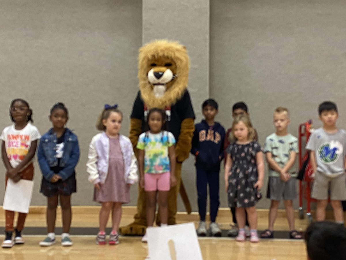 This sweet girl was recognized at the Roar Rally for the character trait Respect! We are so proud of her!! ❤️🐾