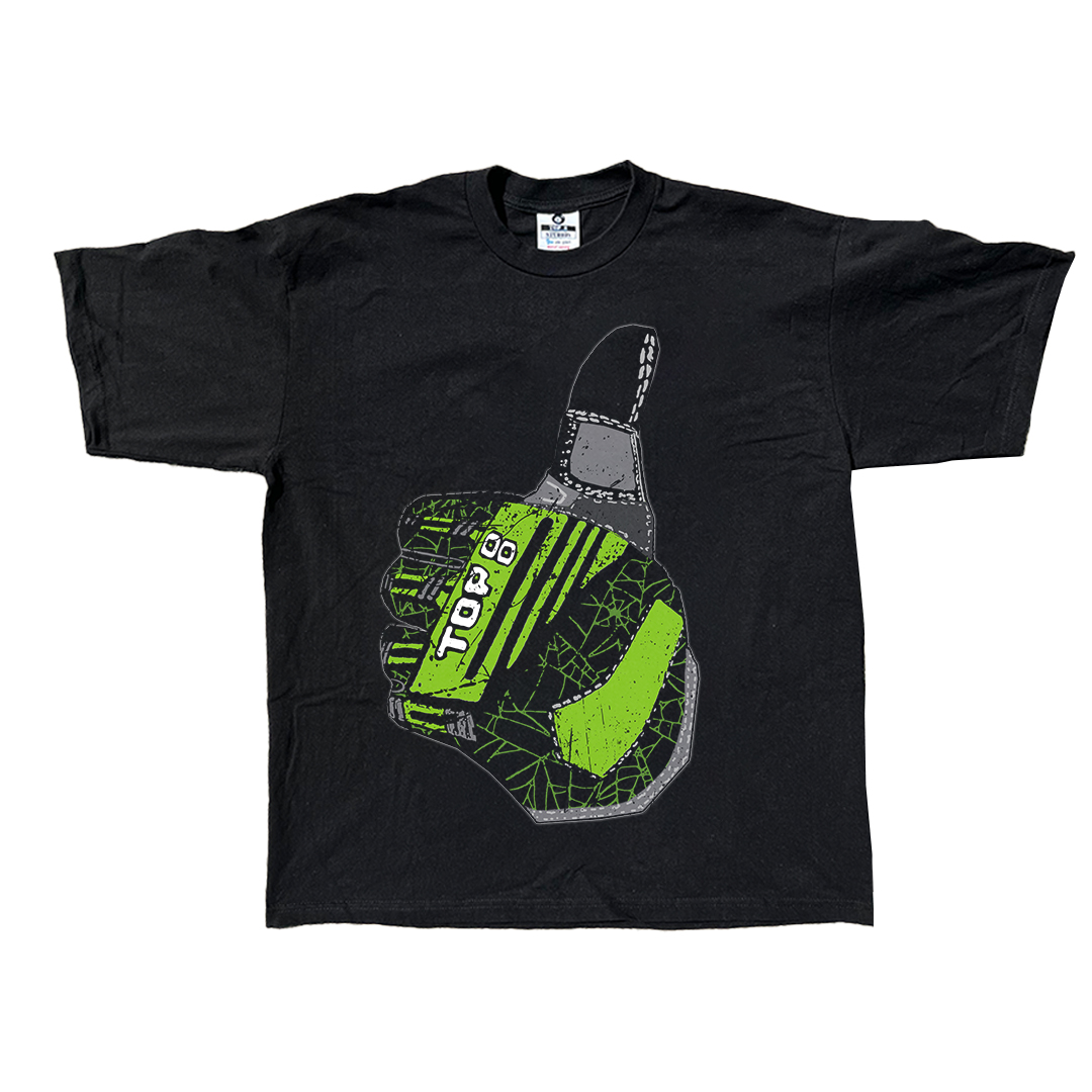 Top8Studios's tweet photo. Emerald Webs - 10/16/2023

Just like skins in Counter-Strike, every shirt has a unique pattern and float, making no two shirts identical.

"Float" refers to the wear and tear; "pattern" is all about the texture placement. https://t.co/Db9Aq5lqHM