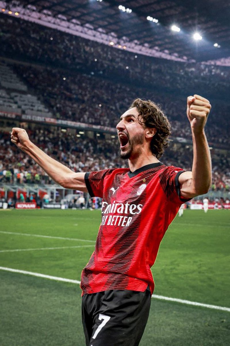 Celebrityhaze's tweet photo. Pioli: “Adli has become a starter for AC Milan, one of those who can play every match.” 

Pioli has finally seen the light. https://t.co/db3hLZqJVJ