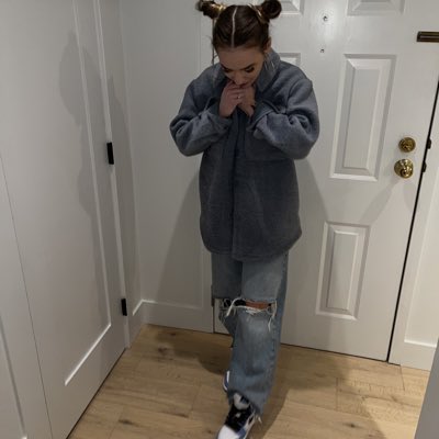 brookdaddyy's tweet photo. Are we calling it twitter still? https://t.co/2Ncqjdz1bk