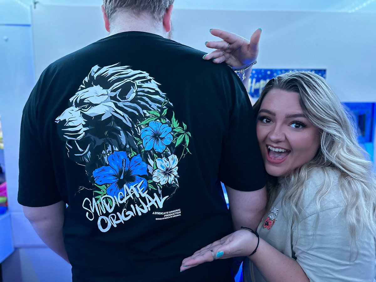 coleyhch's tweet photo. Weekends are meant for chillin’ with your favourite person ❤️
@BmanDude2013 

@Syndicate @SyndicateOG https://t.co/7qJvMIoC4r