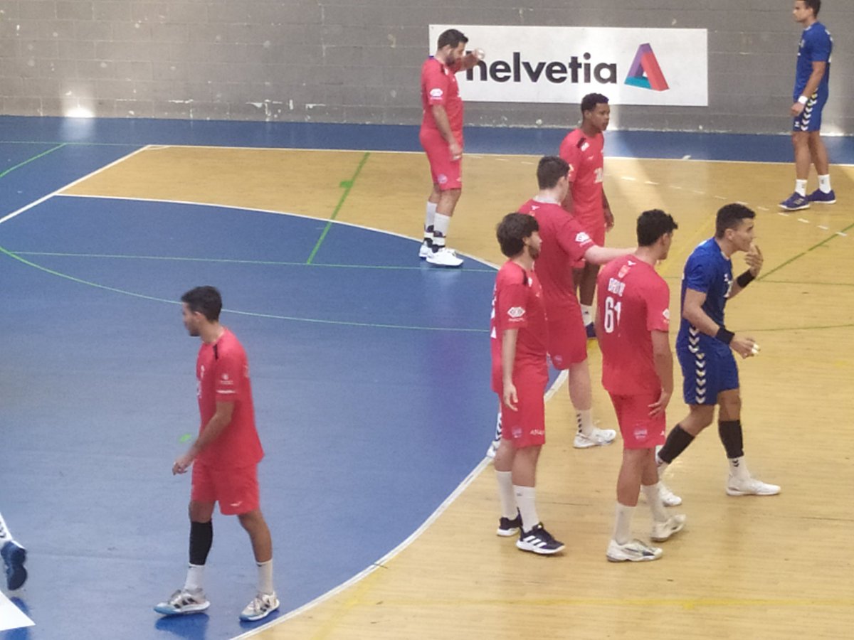J.O.T. (@josete8877) on Twitter photo PARTIDAZO y ✅ de #BalonmanoAlcobendas 😎
<a href="/bmalcobendas/">Balonmano Alcobendas</a> 28
<a href="/eonalicante/">EÓN Balonmano Alicante</a> 26
ENORMES los de <a href="/javiersuarezal/">Javier Suárez</a> 👔 que demostró ser un 👉 EQUIPO 👈 con mayúsculas 💯
👋 <a href="/Nacho_gimeno92/">Nacho Gimeno</a> 8
🧙 <a href="/gonzavelasco/">Gonzalo Velasco</a> 7
🙌 <a href="/CedenaMario/">Mario Crespo Cedena</a> 4
👍 IKER 3
ENHORABUENA, EQUIPO ,😏
#DHPlataMasc PARTIDAZO y ✅ de #BalonmanoAlcobendas 😎
<a href="/bmalcobendas/">Balonmano Alcobendas</a> 28
<a href="/eonalicante/">EÓN Balonmano Alicante</a> 26
ENORMES los de <a href="/javiersuarezal/">Javier Suárez</a> 👔 que demostró ser un 👉 EQUIPO 👈 con mayúsculas 💯
👋 <a href="/Nacho_gimeno92/">Nacho Gimeno</a> 8
🧙 <a href="/gonzavelasco/">Gonzalo Velasco</a> 7
🙌 <a href="/CedenaMario/">Mario Crespo Cedena</a> 4
👍 IKER 3
ENHORABUENA, EQUIPO ,😏
#DHPlataMasc