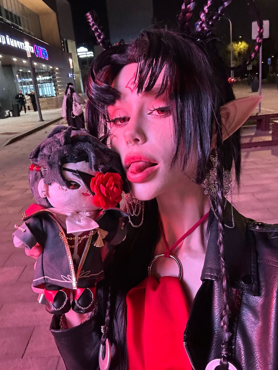 kiisaada's tweet photo. да я слаба и что и что
ну купила на последние деньги ребенка и что
она просто выбрала быть счастливой а не сытой и что??? https://t.co/RctaYacYo6