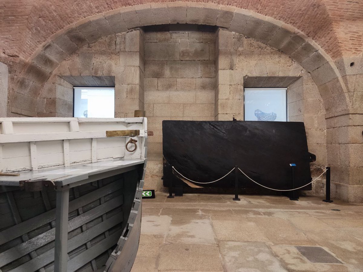 Sabías que la exposición del Museo de la Construcción Naval ocupa más de 4️⃣0️⃣0️⃣0️⃣ metros cuadrados❓
En nuestras dos plantas podrás aprenderlo todo sobre los barcos, los astilleros, los sistemas de construcción, la evolución tecnológica...