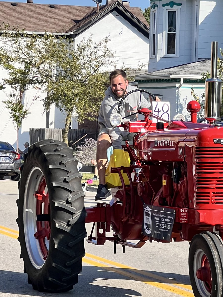 rpginsurance's tweet photo. We had a good time this morning at the South Charleston Heritage Days parade! There are festivities going on all day and fire works tonight, go check it out! https://t.co/FJjMUK5xwj