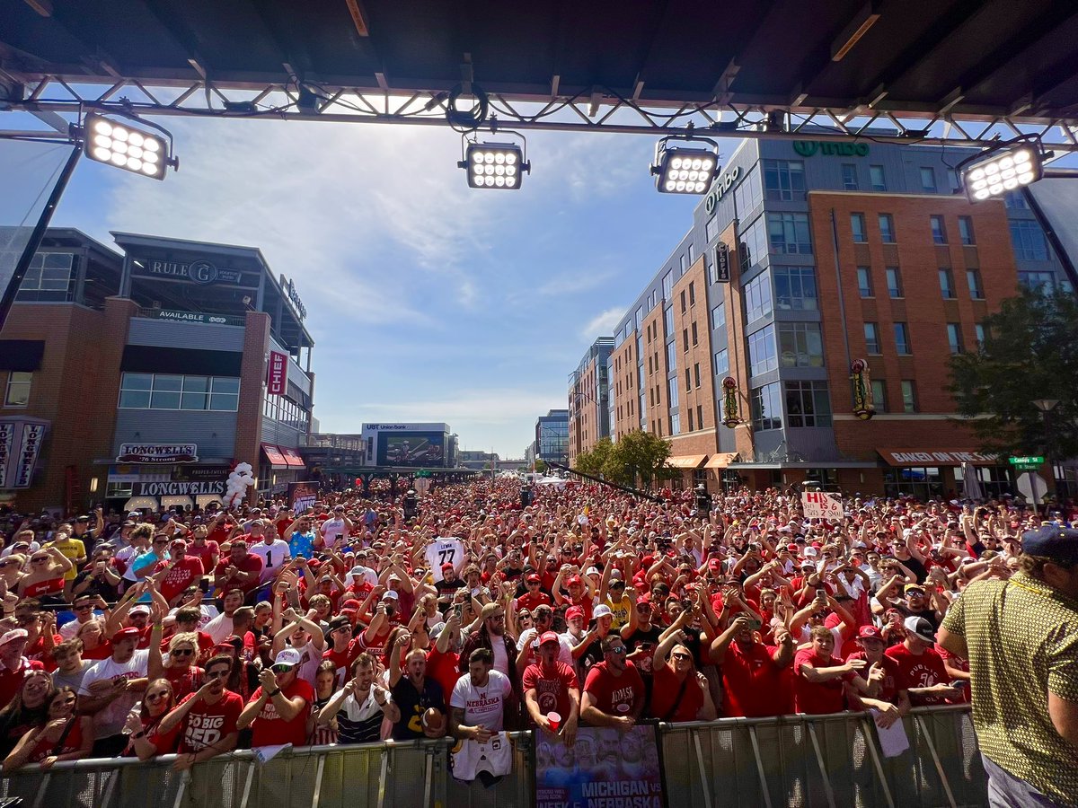 247Huskers's tweet photo. NO PLACE LIKE NEBRASKA #GBR https://t.co/j7upyo4SI7