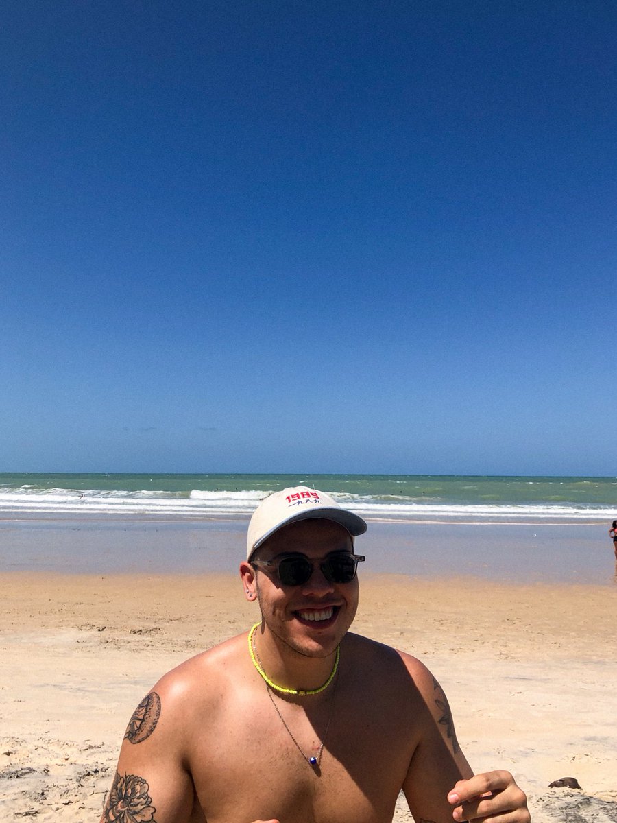 redtrack05's tweet photo. Summer forecast: Cruel. 😎❤️‍🔥 https://t.co/YM3AQz87Ip