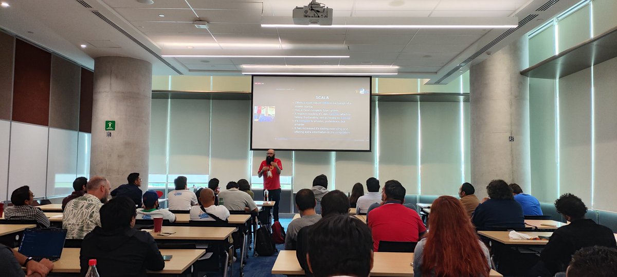 javaorgmx's tweet image. @Sierisimo  nos explica los múltiples lenguajes que se pueden usar en la jvm     #JavaDayGDL2023