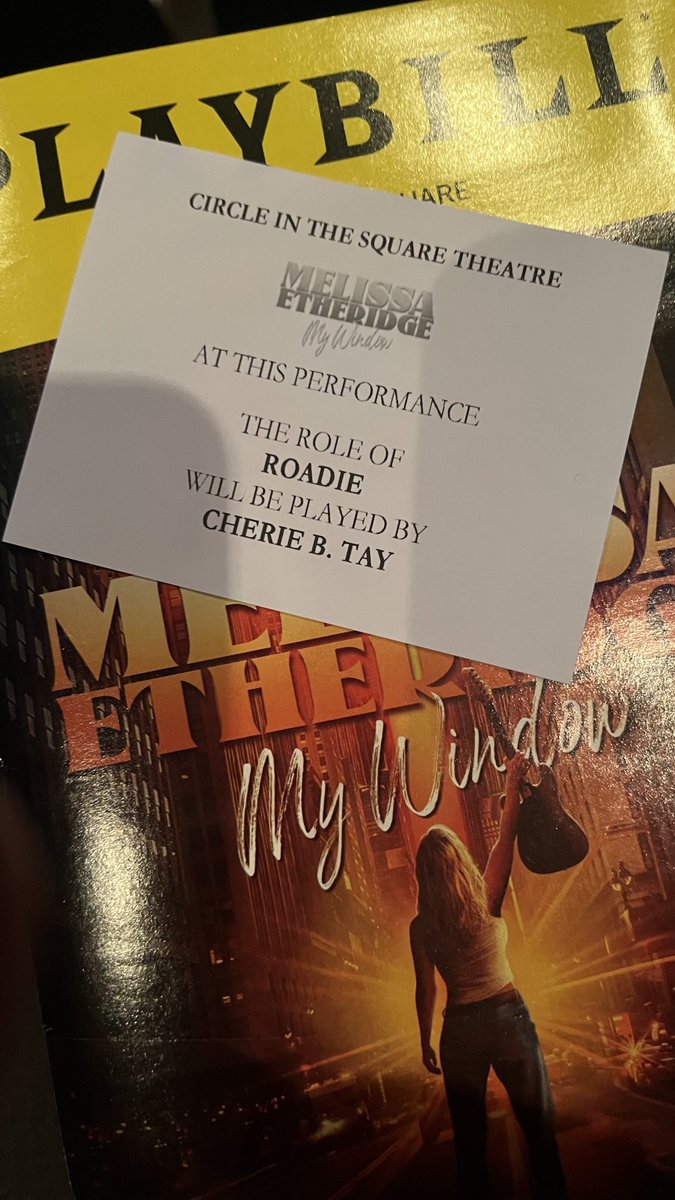 WOW!! ⁦<a href="/MyWindowME/">MyWindowBroadway</a>⁩ Melissa ⁦<a href="/metheridge/">Melissa Etheridge</a>⁩ show has a new #Roadie tonight!!  Should be new &amp; exciting 👏🥳👏 
WELCOME ⁦<a href="/CherieBTay/">Cherie B. Tay</a>⁩ 👏👏👏🎹
