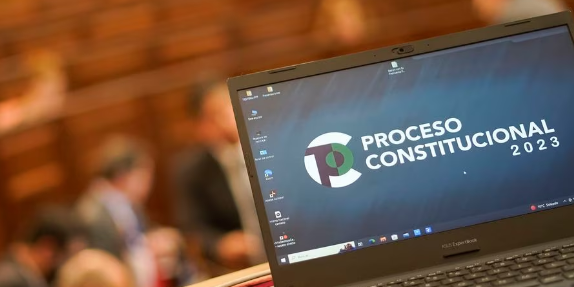 PIENSAPRENSA 361 mil Seguidores tweet media