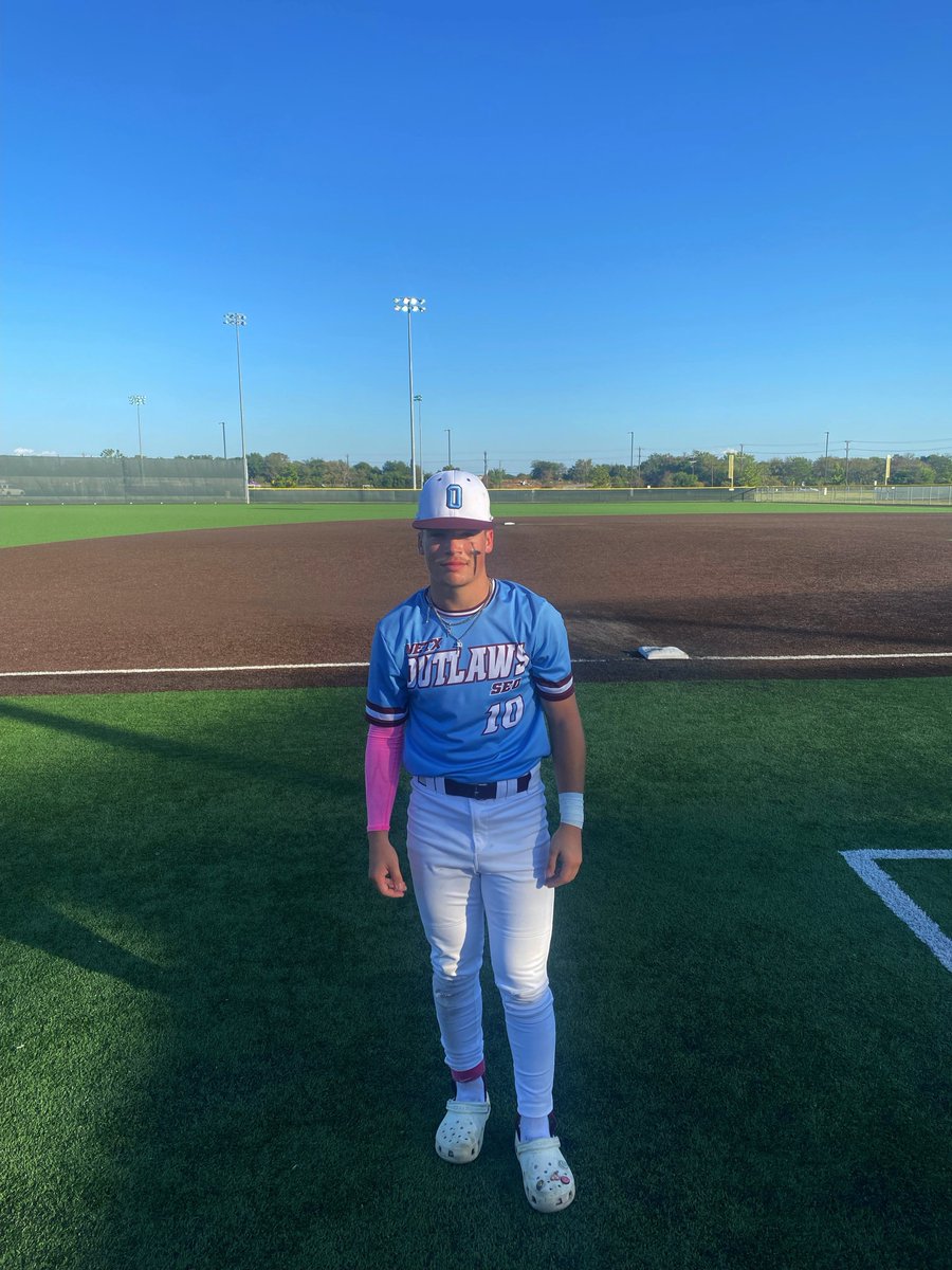 F: <a href="/NetxSeo_Outlaws/">NETX-SEO Outlaws</a> 6, NTX Elite McCrummen 4
PoG:<a href="/Kdkeeling18/">Kolton</a> 1-3, 3B, 2 RBI
Hitter: <a href="/JackBrazeal10/">Jack Brazeal</a> 2-3, 2 2B, RBI