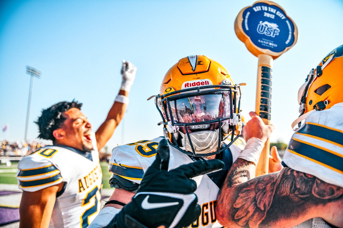 Augustana Vikings tweet media