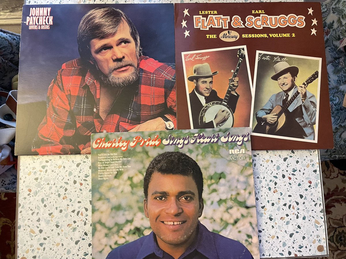 youarenotpig's tweet photo. Mini haul today https://t.co/I0eEv85rRO