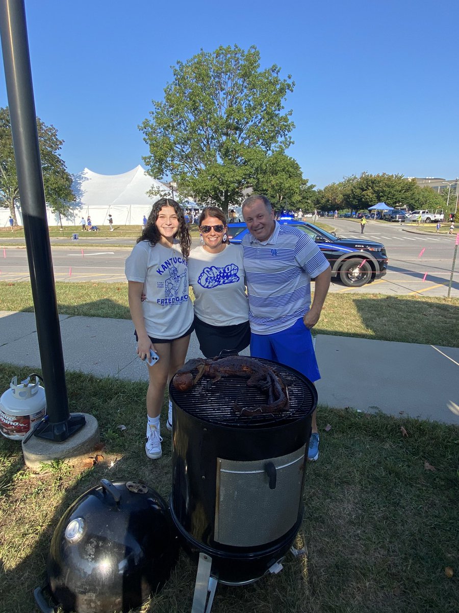 MichelleTorbey's tweet photo. #WeAreUK #gatorhater https://t.co/b7m9V8Uhhp
