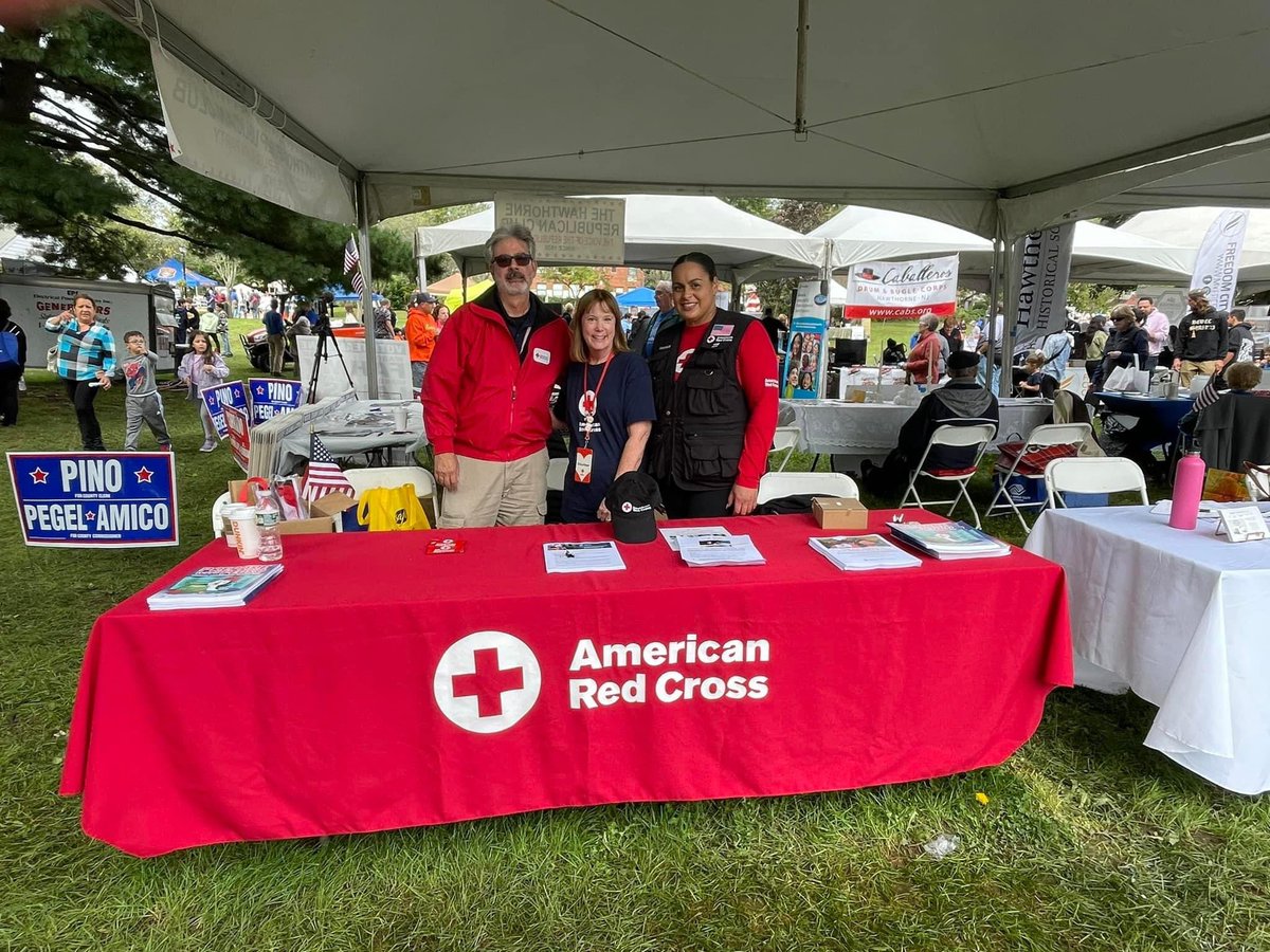NanFranceschi's tweet photo. Enjoying the Hawthorne, New Jersey community event with the team #njredcross #CommunitySupport #HawthorneDAY #americanredcross https://t.co/Bw1L3H5aIc